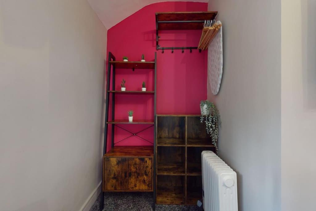 Neat Retreat Graig Pontypridd别墅 外观 照片