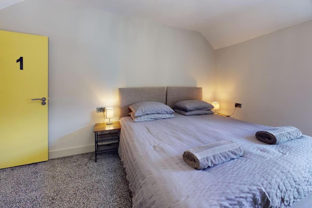 Neat Retreat Graig Pontypridd别墅 外观 照片