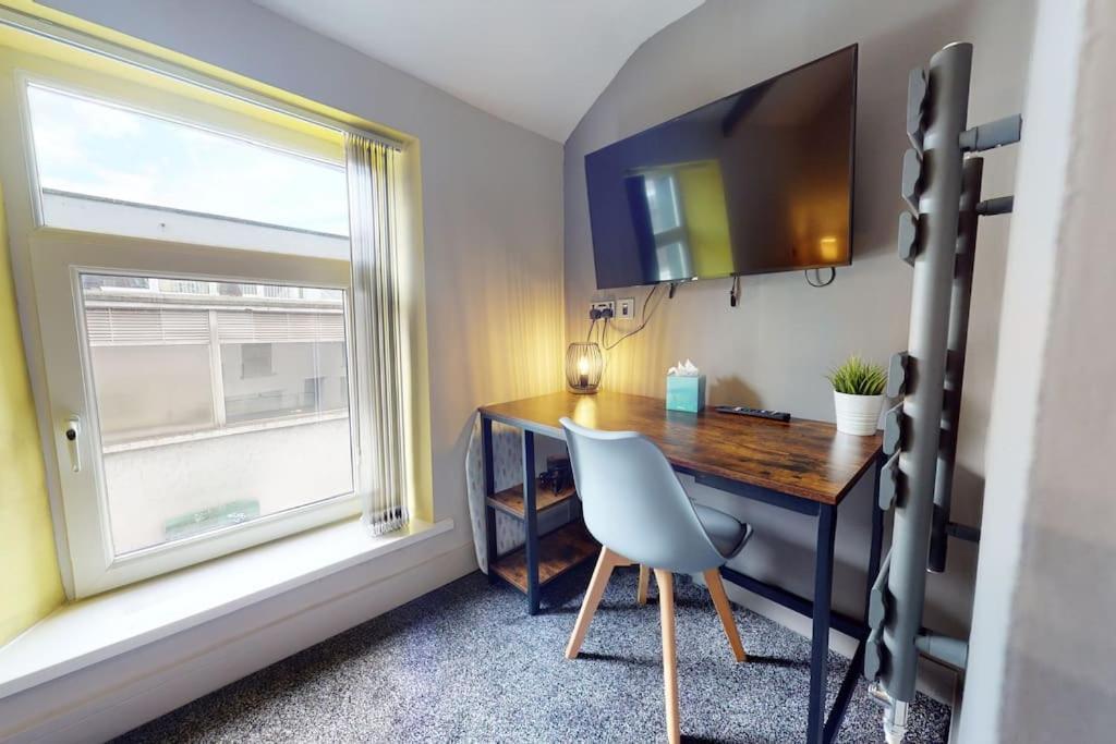 Neat Retreat Graig Pontypridd别墅 外观 照片